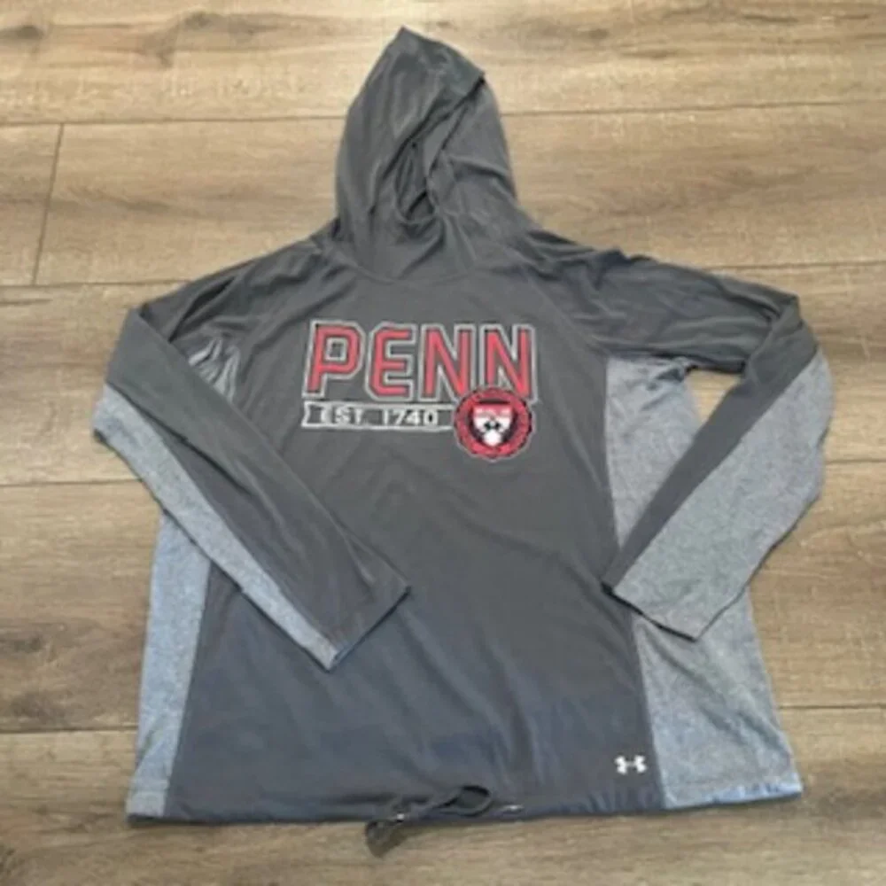 University Of Pennsylvania‎ Under Armour Women’s Sz Large Hoodie Heat Gear